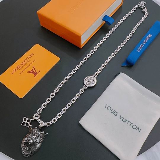 LV Necklace 11lyh470
